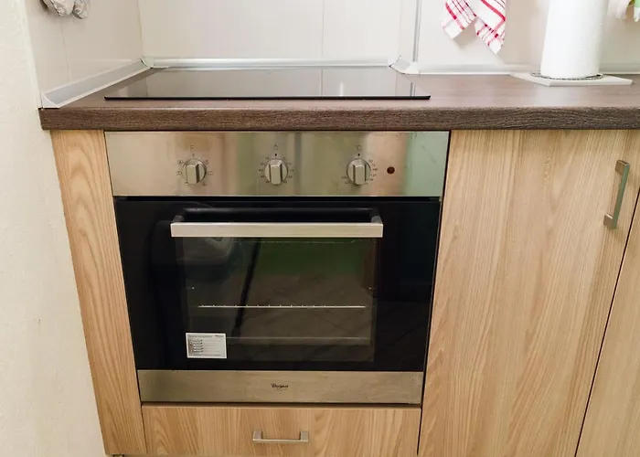 Family Nyaraló Vurvurú